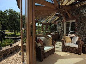 Luxury bed and breakfast in Devon, England